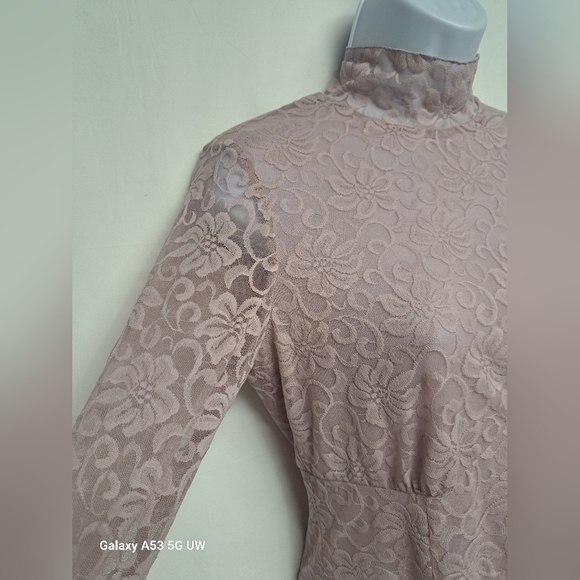 Kenar M Dusty Orchid Lace Top Body Lined Sheer Long Sleeve Hidden Zipper Back - Picture 2 of 5